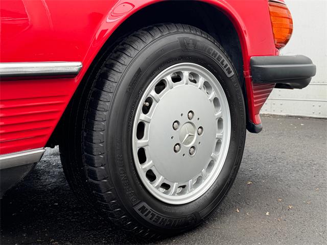 1989 Mercedes-Benz 560 (CC-2075967) for sale in Los Angeles, California