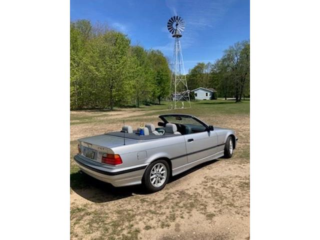 1999 BMW 328i (CC-2076000) for sale in Manistee, Michigan