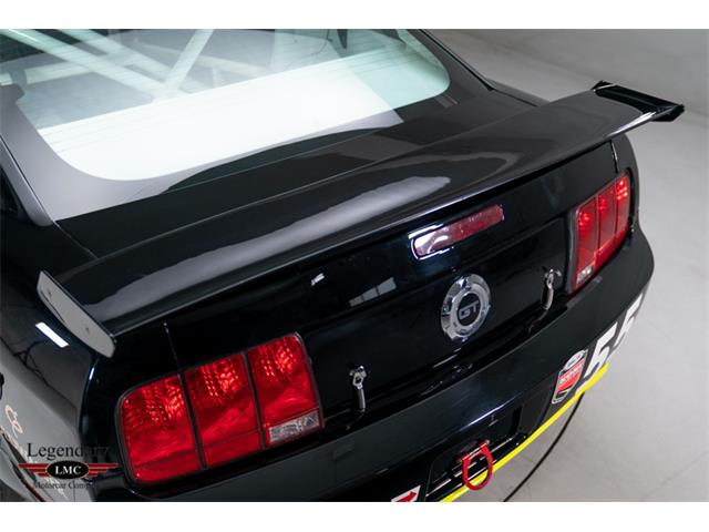 2005 Ford Mustang (CC-2076043) for sale in Halton Hills, Ontario
