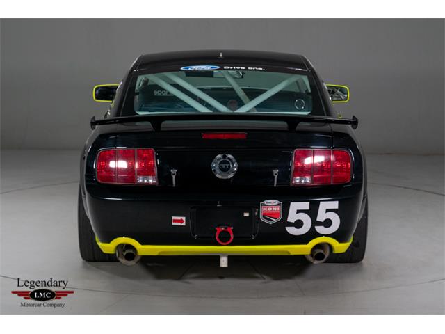 2005 Ford Mustang (CC-2076043) for sale in Halton Hills, Ontario