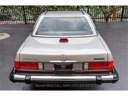 1986 Mercedes-Benz 560SL (CC-2076134) for sale in Beverly Hills, California