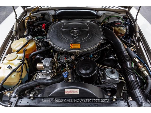 1986 Mercedes-Benz 560SL (CC-2076134) for sale in Beverly Hills, California