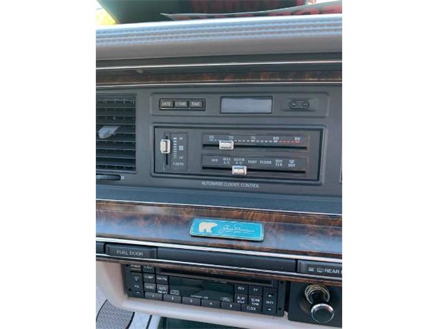 1992 Lincoln Town Car (CC-2076168) for sale in Cadillac, Michigan