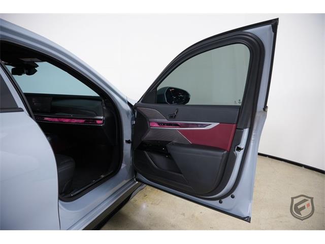 2023 BMW 740i (CC-2076183) for sale in Chatsworth, California