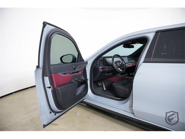 2023 BMW 740i (CC-2076183) for sale in Chatsworth, California