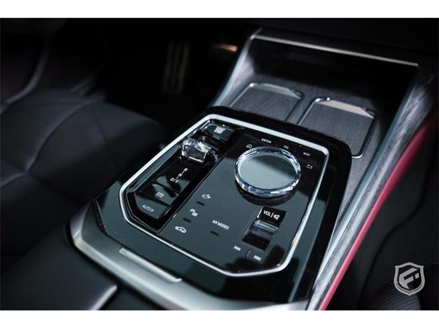 2023 BMW 740i (CC-2076183) for sale in Chatsworth, California
