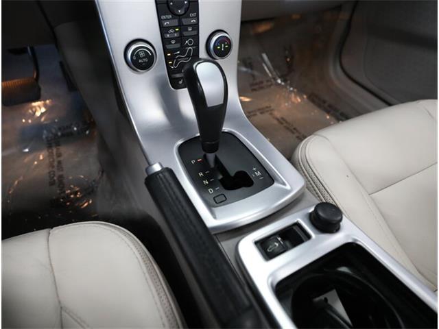 2011 Volvo C70 (CC-2076232) for sale in Addison, Illinois