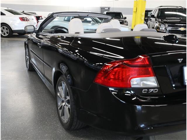 2011 Volvo C70 (CC-2076232) for sale in Addison, Illinois