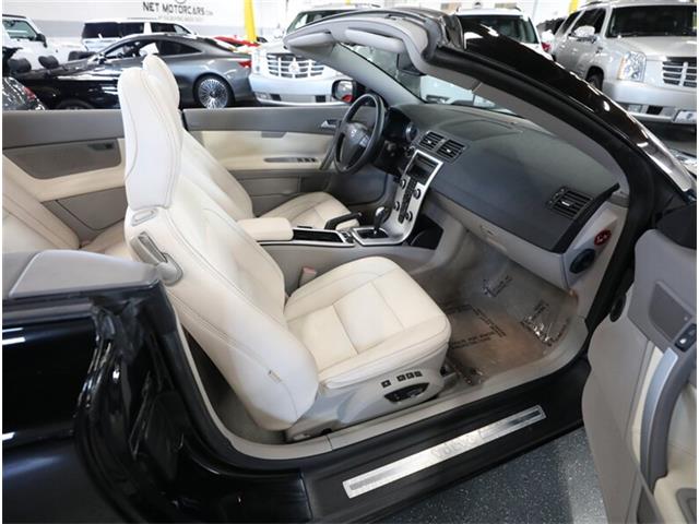 2011 Volvo C70 (CC-2076232) for sale in Addison, Illinois