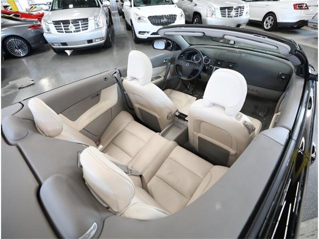 2011 Volvo C70 (CC-2076232) for sale in Addison, Illinois