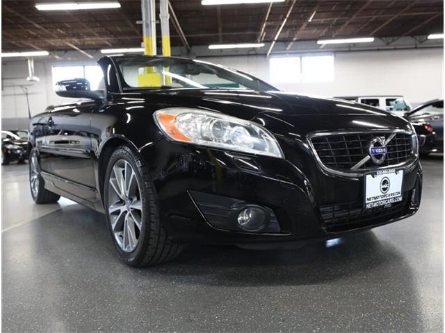 2011 Volvo C70 (CC-2076232) for sale in Addison, Illinois
