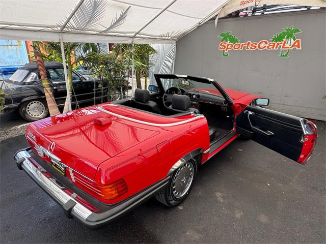 1987 Mercedes-Benz 560 (CC-2076255) for sale in Los Angeles, California