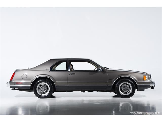 1988 Lincoln Mark VII (CC-2076480) for sale in Farmingdale, New York