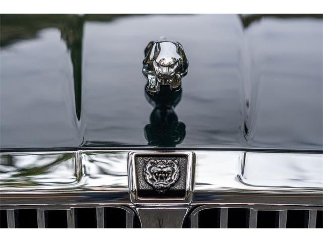 1988 Jaguar XJ6 (CC-2076559) for sale in Laguna Beach, California