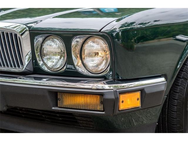 1988 Jaguar XJ6 (CC-2076559) for sale in Laguna Beach, California