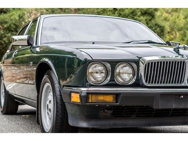 1988 Jaguar XJ6 (CC-2076559) for sale in Laguna Beach, California