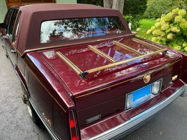 1989 Cadillac DeVille (CC-2076632) for sale in Manistee, Michigan