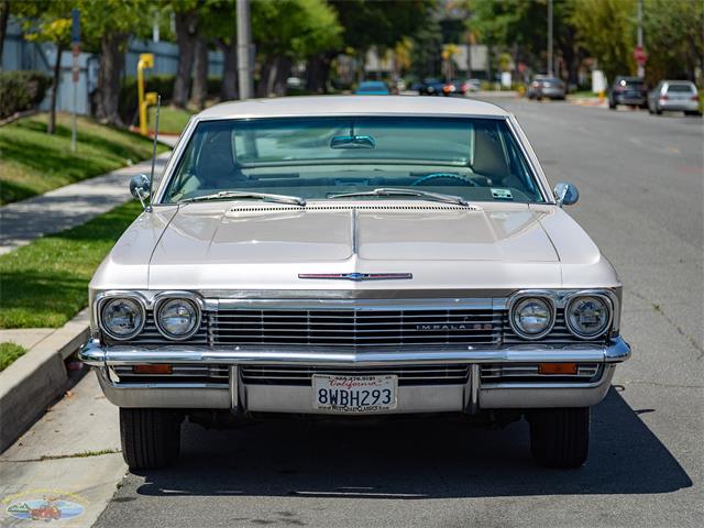 1965 Chevrolet Impala SS (CC-2076724) for sale in Torrance, California