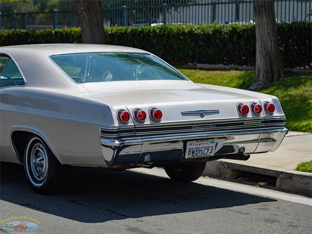 1965 Chevrolet Impala SS (CC-2076724) for sale in Torrance, California