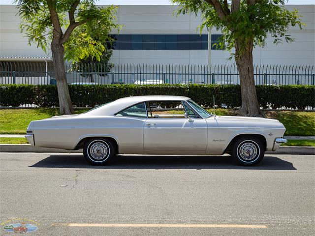 1965 Chevrolet Impala SS (CC-2076724) for sale in Torrance, California