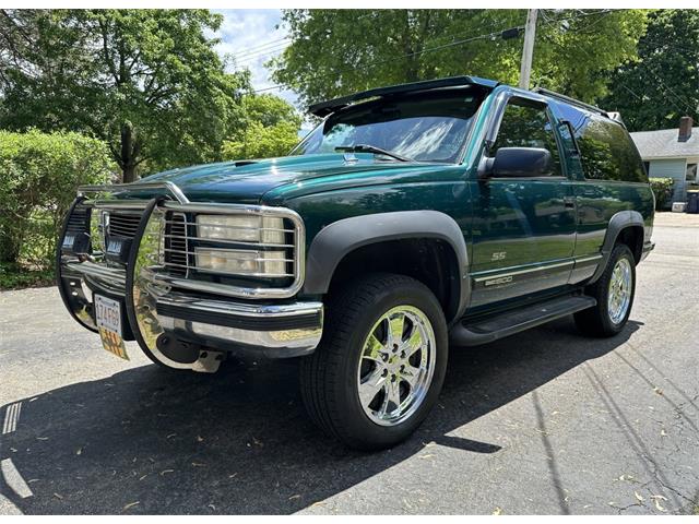 1997 GMC Yukon (CC-2076727) for sale in Hingham, Massachusetts