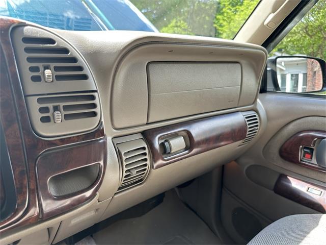 1997 GMC Yukon (CC-2076727) for sale in Hingham, Massachusetts