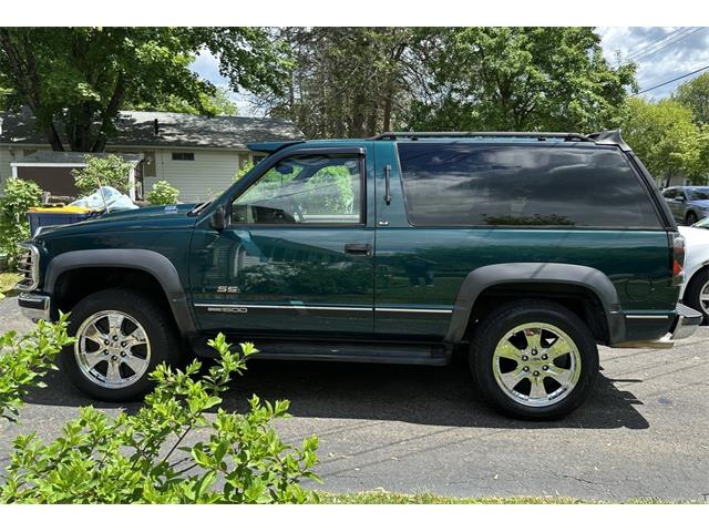 1997 GMC Yukon (CC-2076727) for sale in Hingham, Massachusetts