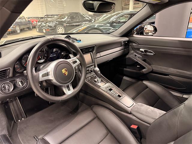 2016 Porsche 911 (CC-2076880) for sale in Huntington Station, New York