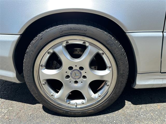 2002 Mercedes-Benz SL500 (CC-2076981) for sale in OAKLAND, California