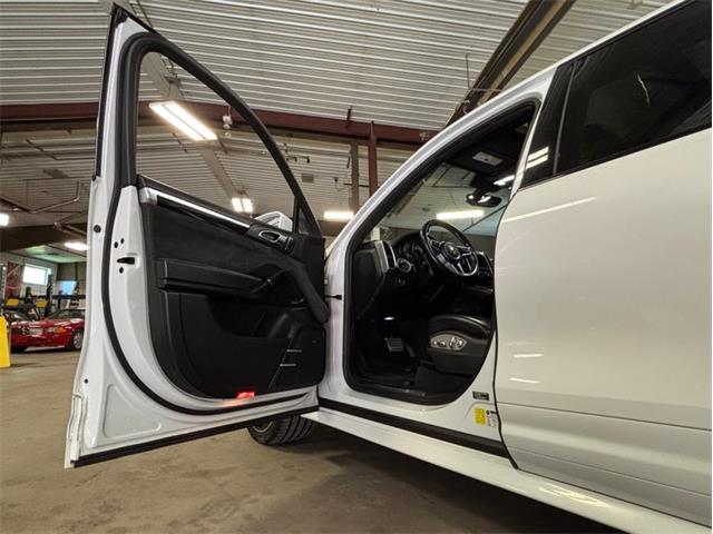 2016 Porsche Cayenne (CC-2076996) for sale in Kentwood, Michigan
