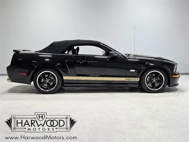 2007 Ford Mustang (CC-2077072) for sale in Cleveland, Ohio
