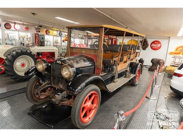 1924 White Bus (CC-2077083) for sale in St. Louis, Missouri