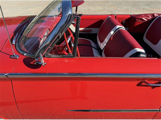 1960 Ford Sunliner (CC-2077182) for sale in Grass Valley, California