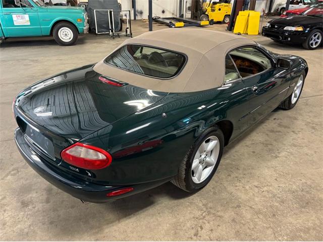 1998 Jaguar XK8 (CC-2077262) for sale in Kentwood, Michigan
