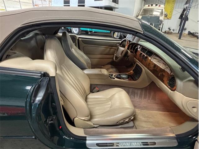1998 Jaguar XK8 (CC-2077262) for sale in Kentwood, Michigan