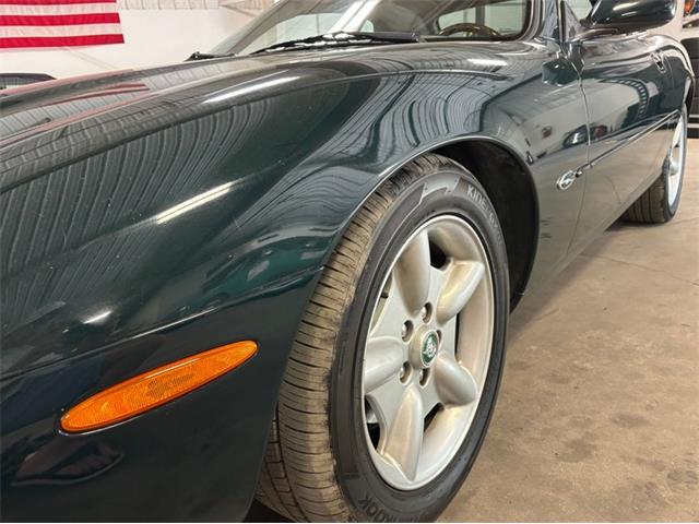 1998 Jaguar XK8 (CC-2077262) for sale in Kentwood, Michigan
