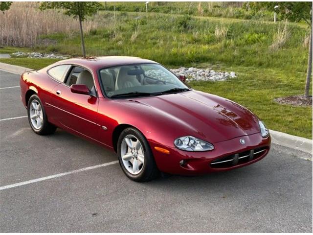 1997 Jaguar XK8 (CC-2077318) for sale in Cadillac, Michigan