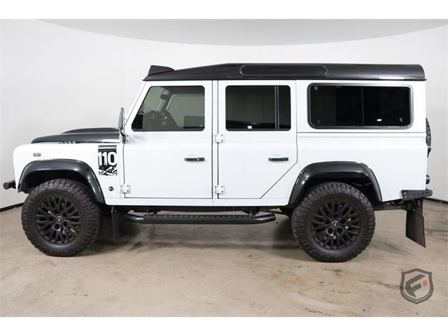 1991 Land Rover Defender 110 (CC-2077330) for sale in Chatsworth, California