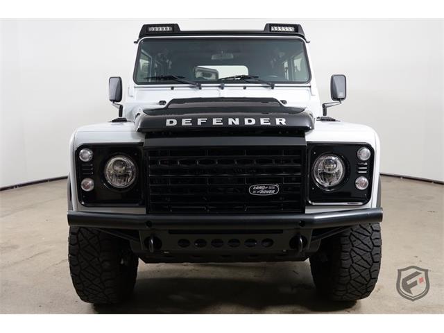1991 Land Rover Defender 110 (CC-2077330) for sale in Chatsworth, California