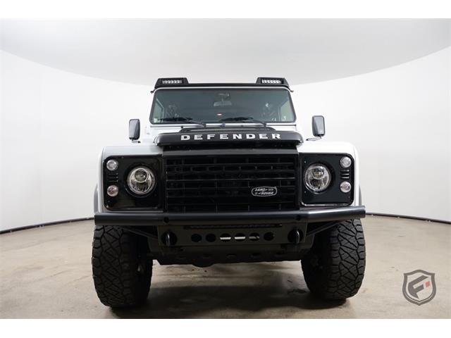1991 Land Rover Defender 110 (CC-2077330) for sale in Chatsworth, California