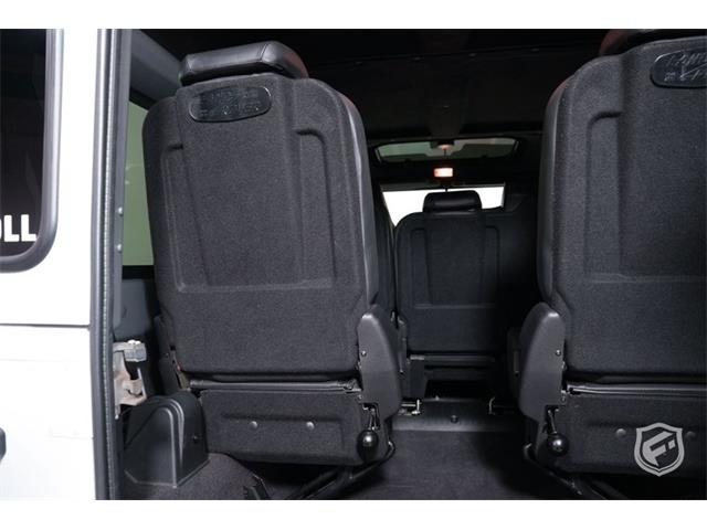 1991 Land Rover Defender 110 (CC-2077330) for sale in Chatsworth, California