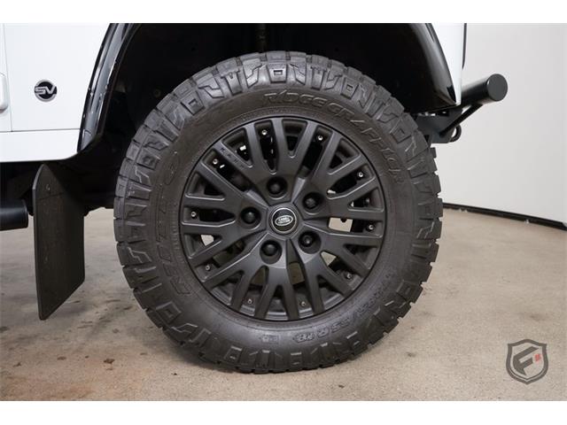 1991 Land Rover Defender 110 (CC-2077330) for sale in Chatsworth, California