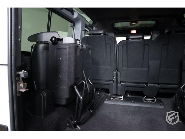 1991 Land Rover Defender 110 (CC-2077330) for sale in Chatsworth, California