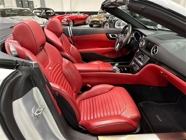 2013 Mercedes-Benz SL550 (CC-2070734) for sale in Huntington Station, New York