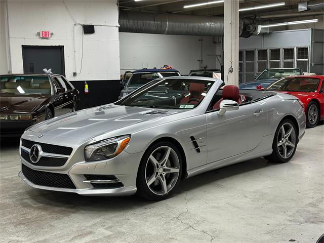 2013 Mercedes-Benz SL550 (CC-2070734) for sale in Huntington Station, New York