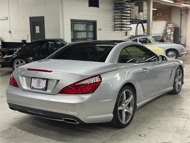 2013 Mercedes-Benz SL550 (CC-2070734) for sale in Huntington Station, New York