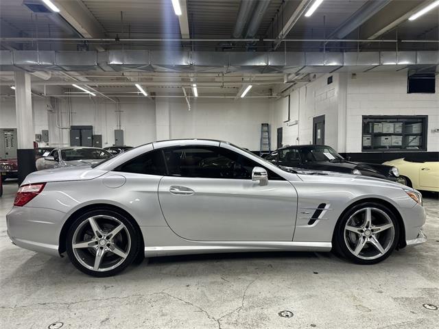2013 Mercedes-Benz SL550 (CC-2070734) for sale in Huntington Station, New York