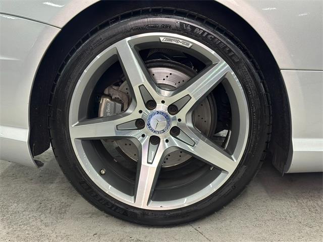 2013 Mercedes-Benz SL550 (CC-2070734) for sale in Huntington Station, New York