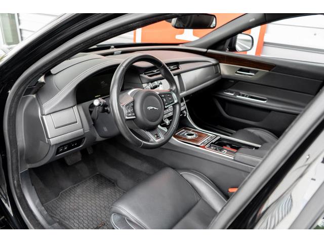 2018 Jaguar XF (CC-2077370) for sale in Bellevue, Washington