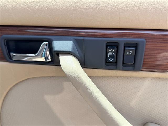 1986 Mercedes-Benz 300 (CC-2077460) for sale in Spring Valley, California